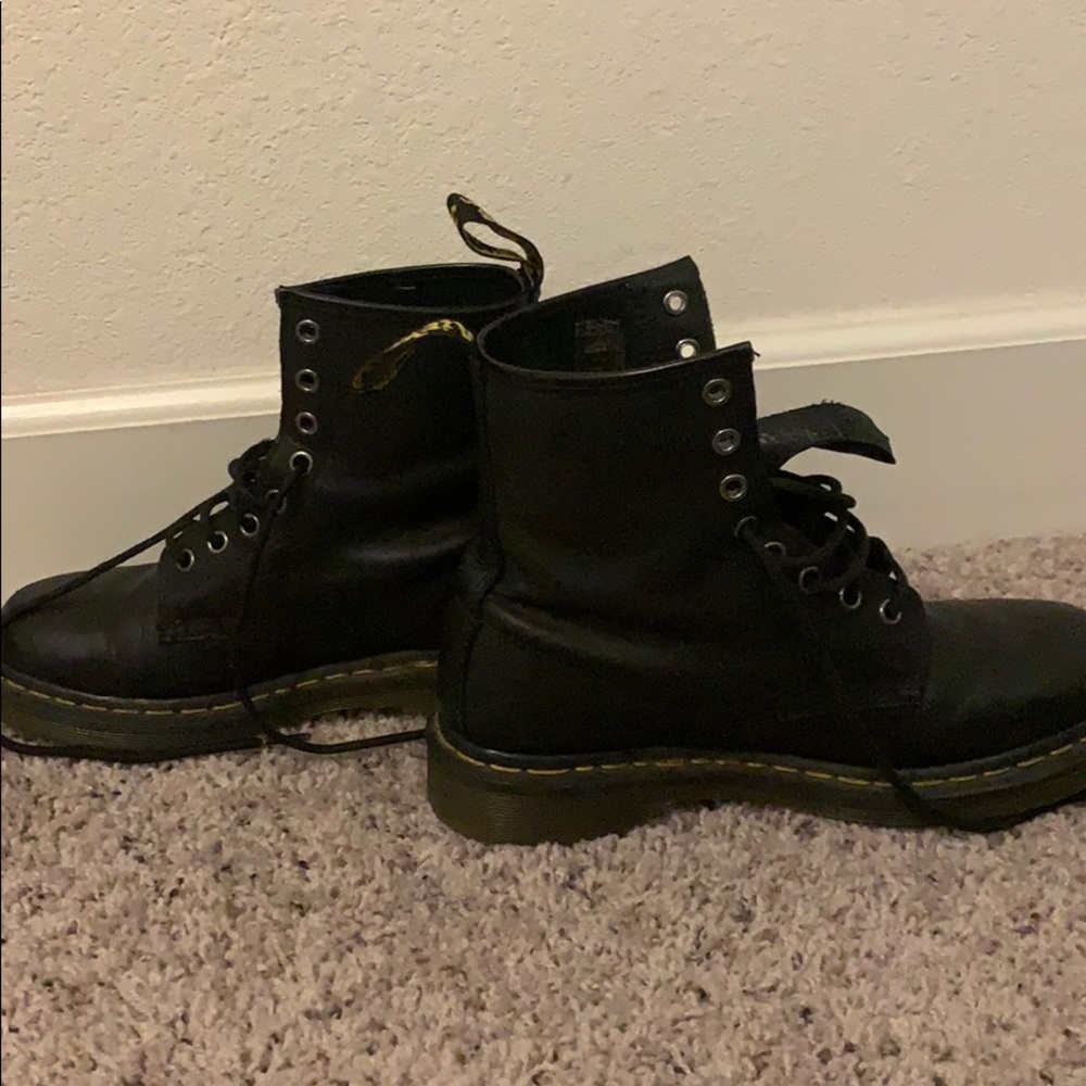 dr martens black